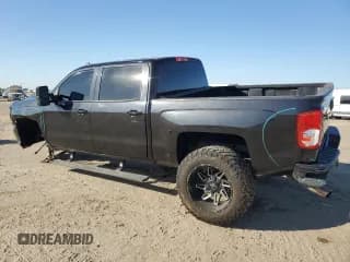 ✅ 2016 Chevrolet Silverado 1500 LT • VIN: 3GCUKREC1GG108071 • Лот: 71240724. Опубликован ранее на Copart с пробегом 124 098 миль. Бесплатный доступ к архиву аукционных продаж из США и подробный отчёт об истории автомобиля на DreamBid. Изображение 2.