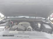 ✅ 2008 Cadillac Escalade • VIN: 1GYEC638X8R132914 • Lot: 42743713. Wystawiony na IAAI z przebiegiem 231 802 mil. Bezpłatny archiwum sprzedaży aukcyjnych z USA i szczegółowy raport historii pojazdu na DreamBid. Zdjęcie 10.