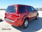 ✅ 2012 Ford Escape XLS • VIN: 1FMCU0C75CKB03350 • Lot: 43686502. Wystawiony na IAAI z przebiegiem 241 706 mil. Bezpłatny archiwum sprzedaży aukcyjnych z USA i szczegółowy raport historii pojazdu na DreamBid. Zdjęcie 4.