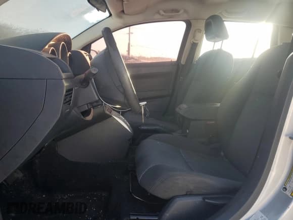 ✅ 2008 Dodge Caliber SXT • VIN: 1B3HB48B78D624443 • Лот: 42396975. Опубликован ранее на Copart с пробегом 193 262 миль. Бесплатный доступ к архиву аукционных продаж из США и подробный отчёт об истории автомобиля на DreamBid. Изображение 7.