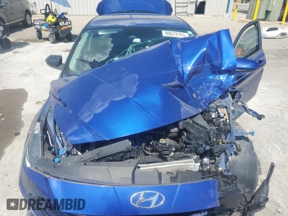 ✅ 2023 Hyundai Elantra SEL • VIN: 5NPLS4AG4PH115210 • Lot: 80672765. Listed on Copart with Not provided. Free auction sales archive from the USA and detailed vehicle history report at DreamBid. Image 11.