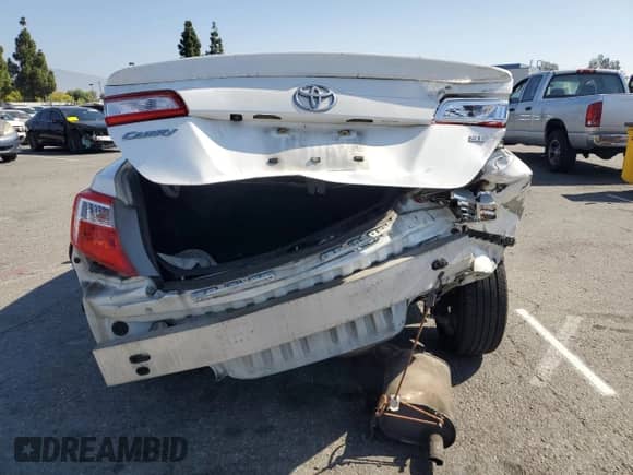 2014 Toyota Camry L with VIN 4T1BF1FK8EU383008, listed as a Copart auction lot 80763955 with 88,096 mi miles and Salvage title. Bid and sale history available at DreamBid. Image 6.