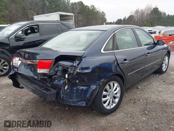 2006 Hyundai Azera SE с VIN KMHFC46FX6A044039, выставлен на аукционе IAAI как лот 41772618 с пробегом 158 657 миль миль и . История ставок и продаж доступна на DreamBid. Изображение 4.