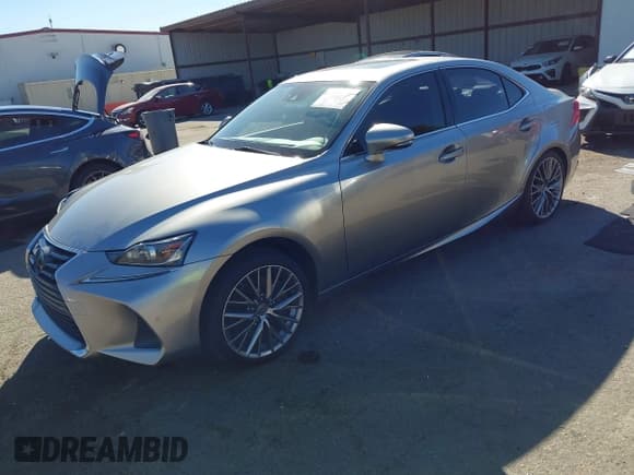 ✅ 2019 Lexus IS 300 • VIN: JTHBA1D21K5087578 • Lot: 43562264. Listed on IAAI with 61,296 mi. Free auction sales archive from the USA and detailed vehicle history report at DreamBid. Image 17.
