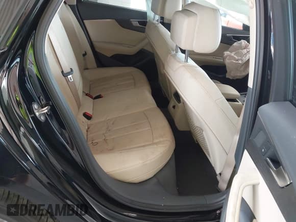 ✅ 2018 Audi A4 Premium • VIN: WAUKMAF46JA140804 • Lot: 43150049. Listed on IAAI with 81,919 mi. Free auction sales archive from the USA and detailed vehicle history report at DreamBid. Image 8.