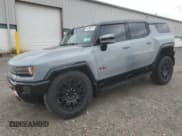 ✅ 2024 GMC Hummer EV 2X • VIN: 1GKB0NDE8RU103804 • Lot: 81366274. Wystawiony na Copart z przebiegiem 7 584 mil. Bezpłatny archiwum sprzedaży aukcyjnych z USA i szczegółowy raport historii pojazdu na DreamBid. Zdjęcie 1.