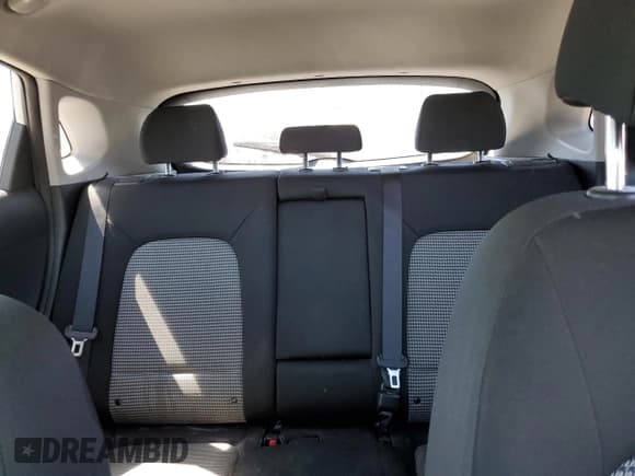 ✅ 2020 Hyundai Kona SE • VIN: KM8K1CAA0LU461030 • Лот: 60094054. Опубликован ранее на Copart с пробегом Не указан. Бесплатный доступ к архиву аукционных продаж из США и подробный отчёт об истории автомобиля на DreamBid. Изображение 10.