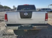 ✅ 2004 Nissan Titan LE • VIN: 1N6AA07A44N525200 • Лот: 82592675. Опубликован ранее на Copart с пробегом 157 088 миль. Бесплатный доступ к архиву аукционных продаж из США и подробный отчёт об истории автомобиля на DreamBid. Изображение 6.