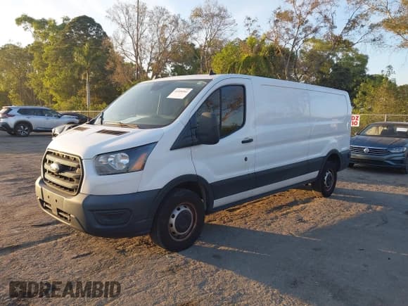 ✅ 2020 Ford Transit Cargo • VIN: 1FTBR1Y81LKB45460 • Lot: 41496961. Wystawiony na IAAI z przebiegiem 45 534 mil. Bezpłatny archiwum sprzedaży aukcyjnych z USA i szczegółowy raport historii pojazdu na DreamBid. Zdjęcie 2.