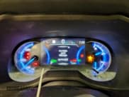 ✅ 2022 Toyota RAV4 Hybrid XSE • VIN: 4T3E6RFV8NU075902 • Lot: 94499965. Wystawiony na Copart z przebiegiem 13 209 mil. Bezpłatny archiwum sprzedaży aukcyjnych z USA i szczegółowy raport historii pojazdu na DreamBid. Zdjęcie 9.