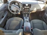 ✅ 2012 Chrysler 200 LX • VIN: 1C3CCBAB4CN145070 • Лот: 93036355. Опубликован ранее на Copart с пробегом 247 871 миль. Бесплатный доступ к архиву аукционных продаж из США и подробный отчёт об истории автомобиля на DreamBid. Изображение 8.