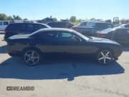 ✅ 2013 Dodge Challenger R/T Classic • VIN: 2C3CDYBT2DH712684 • Lot: 43635988. Wystawiony na IAAI z przebiegiem 118 793 mil. Bezpłatny archiwum sprzedaży aukcyjnych z USA i szczegółowy raport historii pojazdu na DreamBid. Zdjęcie 13.