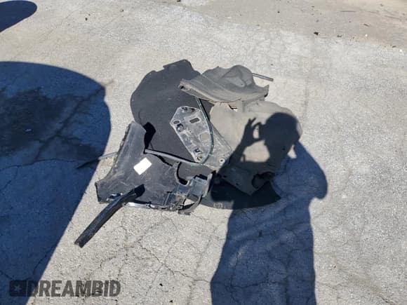 ✅ 2020 Dodge Durango GT • VIN: 1C4RDJDG0LC220556 • Lot: 85855685. Listed on Copart with 52,299 mi. Free auction sales archive from the USA and detailed vehicle history report at DreamBid. Image 13.