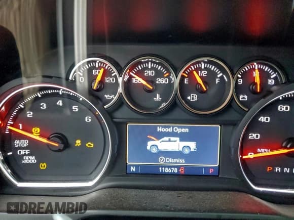 ✅ 2019 Chevrolet Silverado 1500 RST • VIN: 3GCPWDED4KG288488 • Lot: 93278525. Wystawiony na Copart z przebiegiem 118 678 mil. Bezpłatny archiwum sprzedaży aukcyjnych z USA i szczegółowy raport historii pojazdu na DreamBid. Zdjęcie 9.