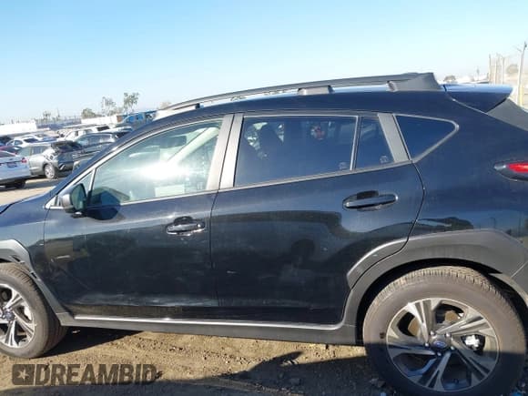 ✅ 2024 Subaru Crosstrek Premium • VIN: JF2GUADC1RH895012 • Lot: 43520336. Listed on IAAI with 11,020 mi. Free auction sales archive from the USA and detailed vehicle history report at DreamBid. Image 14.