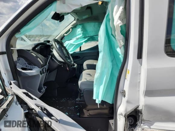 ✅ 2018 Ford Transit Passenger XL • VIN: 1FBZX2ZMXJKA84746 • Лот: 65339495. Опубликован ранее на Copart с пробегом 76 665 миль. Бесплатный доступ к архиву аукционных продаж из США и подробный отчёт об истории автомобиля на DreamBid. Изображение 7.