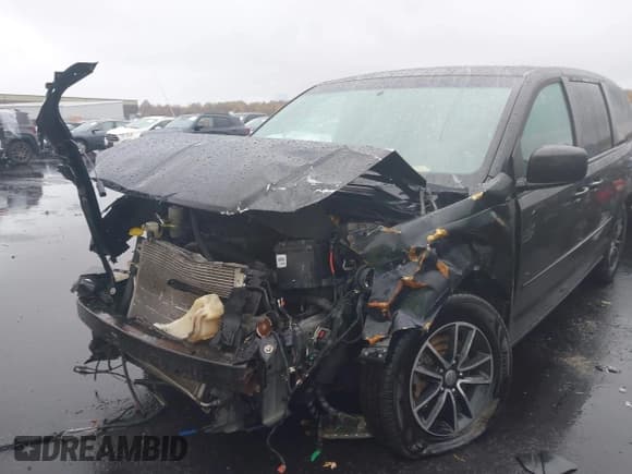 ✅ 2014 Dodge Grand Caravan SXT • VIN: 2C4RDGCG9ER118803 • Lot: 43521627. Wystawiony na IAAI z przebiegiem 229 932 mil. Bezpłatny archiwum sprzedaży aukcyjnych z USA i szczegółowy raport historii pojazdu na DreamBid. Zdjęcie 6.