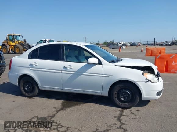 ✅ 2011 Hyundai Accent GLS • VIN: KMHCN4AC6BU613052 • Лот: 42443132. Опубликован ранее на IAAI с пробегом 160 136 миль. Бесплатный доступ к архиву аукционных продаж из США и подробный отчёт об истории автомобиля на DreamBid. Изображение 13.