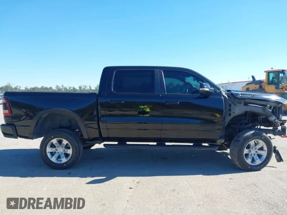 ✅ 2019 Ram 1500 Big Horn • VIN: 1C6SRFFT5KN689128 • Lot: 43576785. Listed on IAAI with 128,133 mi. Free auction sales archive from the USA and detailed vehicle history report at DreamBid. Image 14.