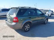 ✅ 2007 Kia Sorento LX • VIN: KNDJD736775716795 • Lot: 41420220. Listed on IAAI with 258,017 mi. Free auction sales archive from the USA and detailed vehicle history report at DreamBid. Image 4.