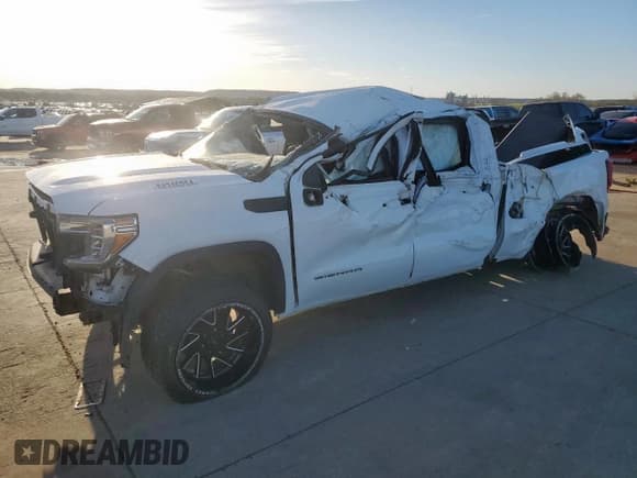 ✅ 2019 GMC Sierra 1500 • VIN: 1GTP8AEF0KZ182534 • Lot: 84346254. Wystawiony na Copart z przebiegiem Nie podano. Bezpłatny archiwum sprzedaży aukcyjnych z USA i szczegółowy raport historii pojazdu na DreamBid. Zdjęcie 1.