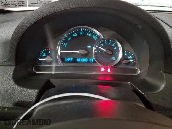 ✅ 2011 Chevrolet HHR 1LT • VIN: 3GNBABFWXBS636649 • Lot: 41990565. Listed on Copart with 101,389 mi. Free auction sales archive from the USA and detailed vehicle history report at DreamBid. Image 9.