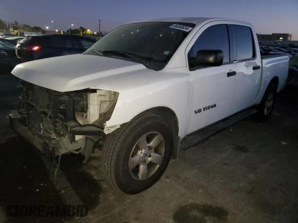 ✅ 2005 Nissan Titan SE • VIN: 1N6AA07A75N567801 • Lot: 86860634. Wystawiony na Copart z przebiegiem 231 664 mil. Bezpłatny archiwum sprzedaży aukcyjnych z USA i szczegółowy raport historii pojazdu na DreamBid. Zdjęcie 1.