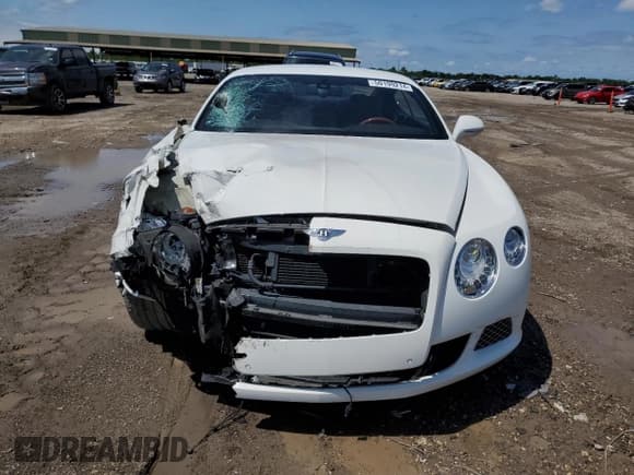 ✅ 2013 Bentley Continental GT • VIN: SCBFU7ZA2DC084722 • Lot: 50199214. Listed on Copart with 25,225 mi. Free auction sales archive from the USA and detailed vehicle history report at DreamBid. Image 5.