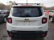 ✅ 2015 Jeep Renegade Latitude • VIN: ZACCJBBT9FPB63813 • Lot: 43671626. Wystawiony na IAAI z przebiegiem 161 029 mil. Bezpłatny archiwum sprzedaży aukcyjnych z USA i szczegółowy raport historii pojazdu na DreamBid. Zdjęcie 16.