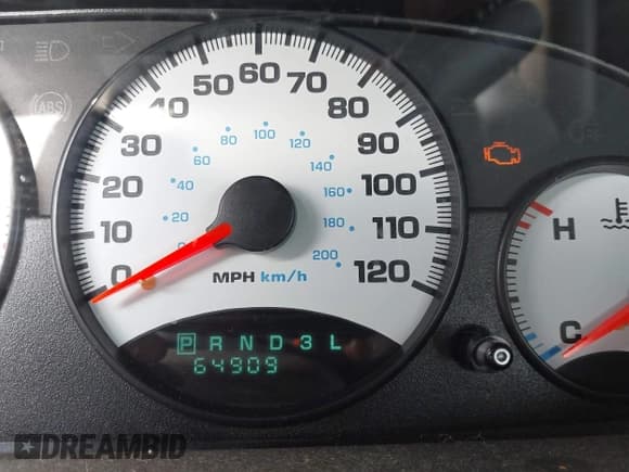 ✅ 2001 Dodge Stratus SE • VIN: 1B3EJ46U71N508234 • Lot: 43565470. Wystawiony na IAAI z przebiegiem 64 909 mil. Bezpłatny archiwum sprzedaży aukcyjnych z USA i szczegółowy raport historii pojazdu na DreamBid. Zdjęcie 7.