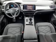 ✅ 2024 Volkswagen Atlas SE • VIN: 1V2LE2CA6RC248567 • Lot: 66687105. Listed on Copart with 8,368 mi. Free auction sales archive from the USA and detailed vehicle history report at DreamBid. Image 8.