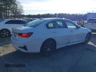 ✅ 2022 BMW 3 Series 330i xDrive • VIN: 3MW5R7J00N8C65787 • Lot: 43790437. Listed on IAAI with 21,124 mi. Free auction sales archive from the USA and detailed vehicle history report at DreamBid. Image 4.