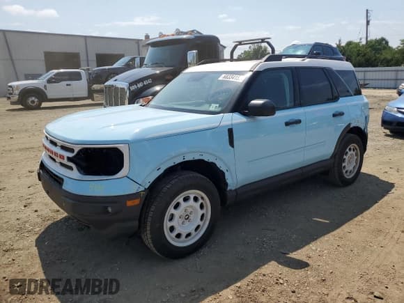 ✅ 2024 Ford Bronco Sport Heritage • VIN: 3FMCR9G61RRE93133 • Лот: 68334155. Опубликован ранее на Copart с пробегом 8 113 миль. Бесплатный доступ к архиву аукционных продаж из США и подробный отчёт об истории автомобиля на DreamBid. Изображение 1.