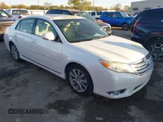 ✅ 2011 Toyota Avalon Limited • VIN: 4T1BK3DB6BU411233 • Lot: 43621674. Listed on IAAI with 141,185 mi. Free auction sales archive from the USA and detailed vehicle history report at DreamBid. Image 1.