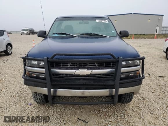 ✅ 2000 Chevrolet Silverado 1500 • VIN: 1GCEK14V9YZ235077 • Lot: 43021105. Listed on Copart with 172,099 mi. Free auction sales archive from the USA and detailed vehicle history report at DreamBid. Image 5.