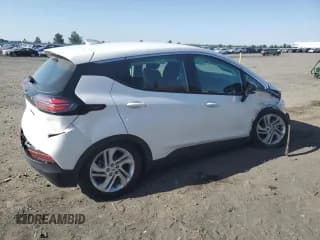 ✅ 2023 Chevrolet Bolt EV 1LT • VIN: 1G1FW6S03P4127748 • Lot: 55466605. Wystawiony na Copart z przebiegiem 10 499 mil. Bezpłatny archiwum sprzedaży aukcyjnych z USA i szczegółowy raport historii pojazdu na DreamBid. Zdjęcie 3.