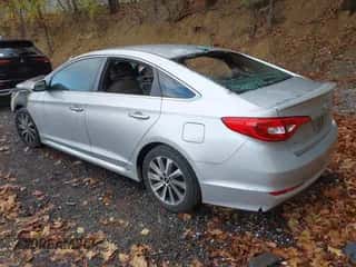 ✅ 2015 Hyundai Sonata Limited • VIN: 5NPE34AF3FH067694 • Lot: 43483235. Listed on IAAI with Not provided. Free auction sales archive from the USA and detailed vehicle history report at DreamBid. Image 3.