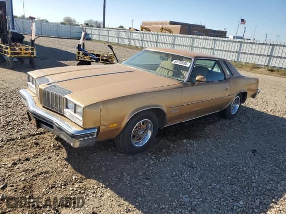 ✅ 1977 Oldsmobile Cutlass • VIN: 3J57R7R178455 • Lot: 85729095. Wystawiony na Copart z przebiegiem 29 510 mil. Bezpłatny archiwum sprzedaży aukcyjnych z USA i szczegółowy raport historii pojazdu na DreamBid. Zdjęcie 1.