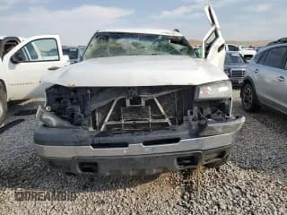 ✅ 2006 Chevrolet Silverado 1500 Work Truck • VIN: 1GCEK19T56E106961 • Лот: 71027434. Опубликован ранее на Copart с пробегом 256 972 миль. Бесплатный доступ к архиву аукционных продаж из США и подробный отчёт об истории автомобиля на DreamBid. Изображение 5.