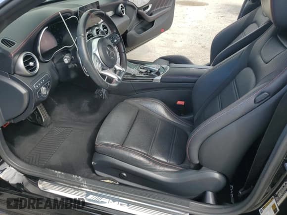 ✅ 2020 Mercedes-Benz C 43 AMG • VIN: WDDWJ6EB8LF963594 • Lot: 84280235. Wystawiony na Copart z przebiegiem 40 434 mil. Bezpłatny archiwum sprzedaży aukcyjnych z USA i szczegółowy raport historii pojazdu na DreamBid. Zdjęcie 7.