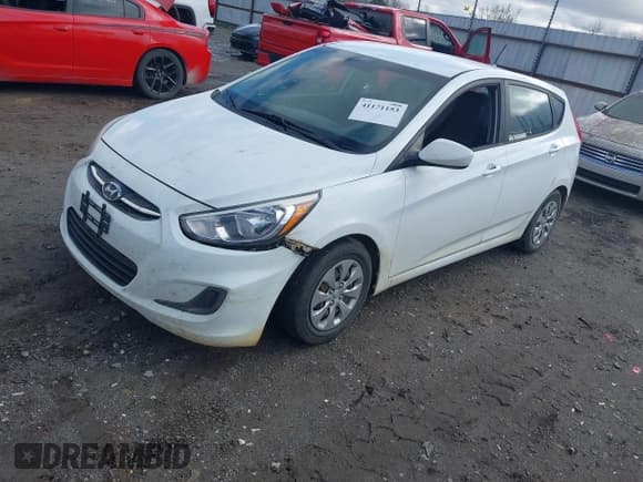 ✅ 2016 Hyundai Accent GL • VIN: KMHCT5AE9GU288773 • Лот: 41171153. Опубликован ранее на IAAI с пробегом 105 099 миль. Бесплатный доступ к архиву аукционных продаж из США и подробный отчёт об истории автомобиля на DreamBid. Изображение 2.