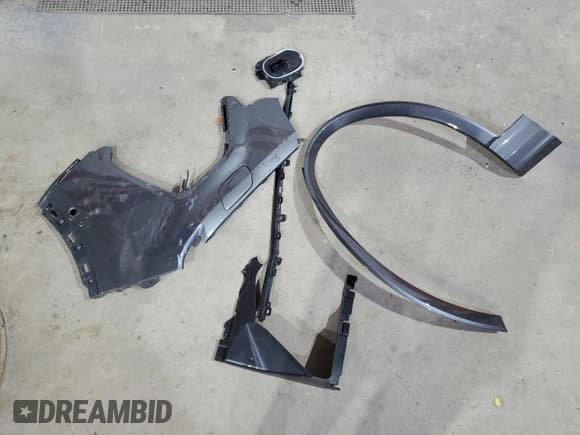 ✅ 2025 Audi Q7 Premium Plus • VIN: WA1LVBF73SD005925 • Lot: 58601935. Listed on Copart with 7,892 mi. Free auction sales archive from the USA and detailed vehicle history report at DreamBid. Image 13.