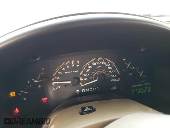 ✅ 2003 Ford Expedition Eddie Bauer • VIN: 1FMFU18L63LA71267 • Lot: 85101274. Listed on Copart with 315,402 mi. Free auction sales archive from the USA and detailed vehicle history report at DreamBid. Image 9.