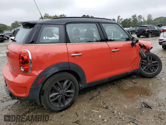 ✅ 2012 MINI Countryman S • VIN: WMWZC5C55CWL56154 • Lot: 71841045. Listed on Copart with 151,775 mi. Free auction sales archive from the USA and detailed vehicle history report at DreamBid. Image 3.