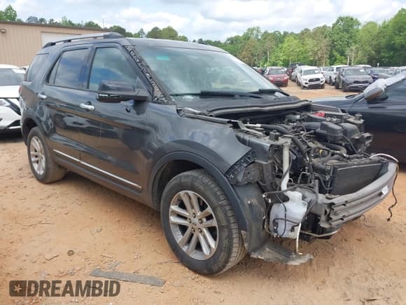 ✅ 2015 Ford Explorer XLT • VIN: 1FM5K8D85FGA78185 • Lot: 42108090. Wystawiony na IAAI z przebiegiem 178 365 mil. Bezpłatny archiwum sprzedaży aukcyjnych z USA i szczegółowy raport historii pojazdu na DreamBid. Zdjęcie 1.