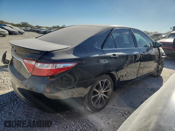 ✅ 2017 Toyota Camry SE • VIN: 4T1BF1FK1HU382058 • Лот: 91933095. Опубликован ранее на Copart с пробегом 136 496 миль. Бесплатный доступ к архиву аукционных продаж из США и подробный отчёт об истории автомобиля на DreamBid. Изображение 3.