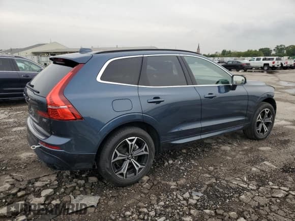 ✅ 2022 Volvo XC60 Momentum • VIN: YV4L12RK3N1960972 • Лот: 81512715. Опубликован ранее на Copart с пробегом 38 032 миль. Бесплатный доступ к архиву аукционных продаж из США и подробный отчёт об истории автомобиля на DreamBid. Изображение 3.