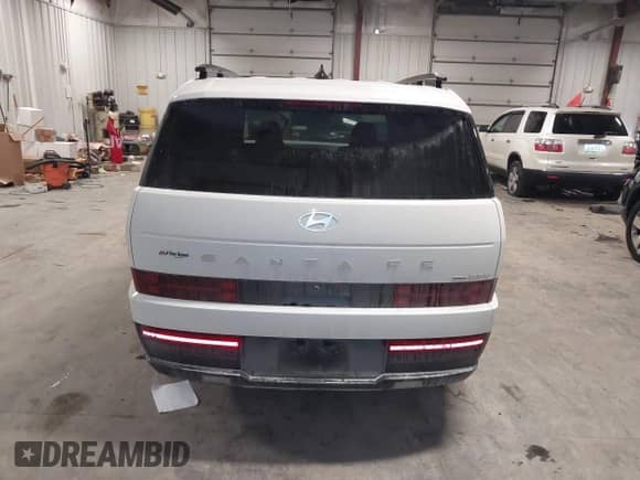 2025 Hyundai Santa Fe SEL с VIN 5NMP2DG17SH028430, выставлен на аукционе IAAI как лот 41164663 с пробегом 2 564 миль миль и . История ставок и продаж доступна на DreamBid. Изображение 17.