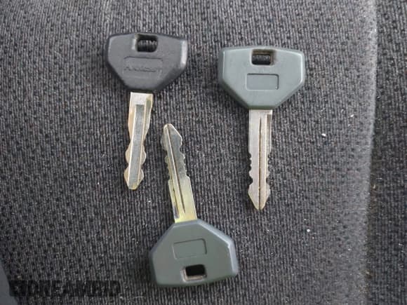 ✅ 2000 Dodge Dakota Sport • VIN: 1B7GG2AN4YS641376 • Lot: 42867876. Wystawiony na IAAI z przebiegiem 282 598 mil. Bezpłatny archiwum sprzedaży aukcyjnych z USA i szczegółowy raport historii pojazdu na DreamBid. Zdjęcie 11.