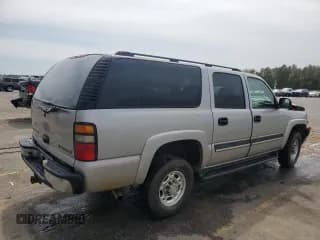 ✅ 2005 Chevrolet Suburban LS • VIN: 1GNGC26U95R167852 • Лот: 50689105. Опубликован ранее на Copart с пробегом 277 843 миль. Бесплатный доступ к архиву аукционных продаж из США и подробный отчёт об истории автомобиля на DreamBid. Изображение 3.
